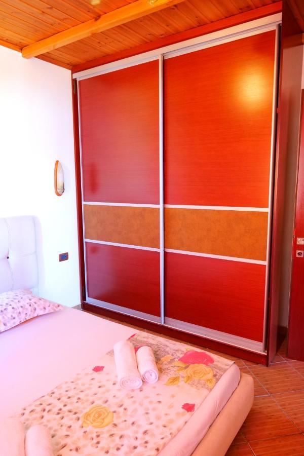 Crystal Apartment