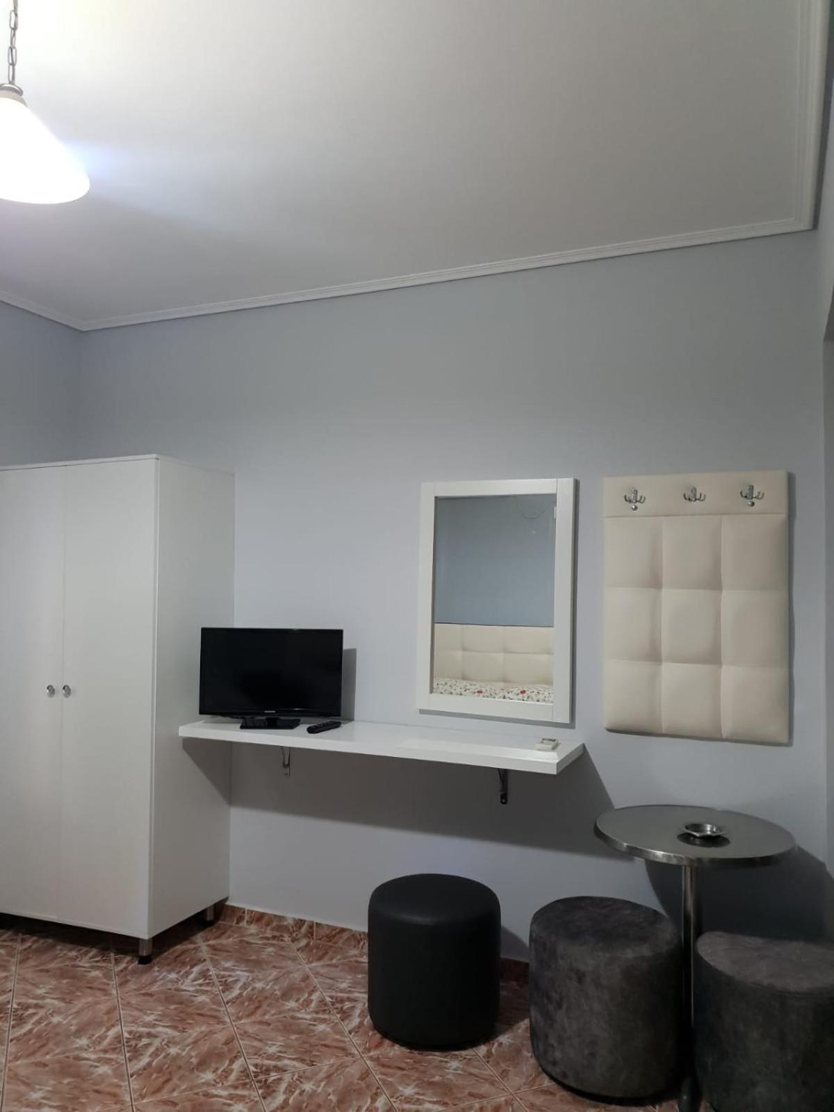 Crystal Apartment Sarande