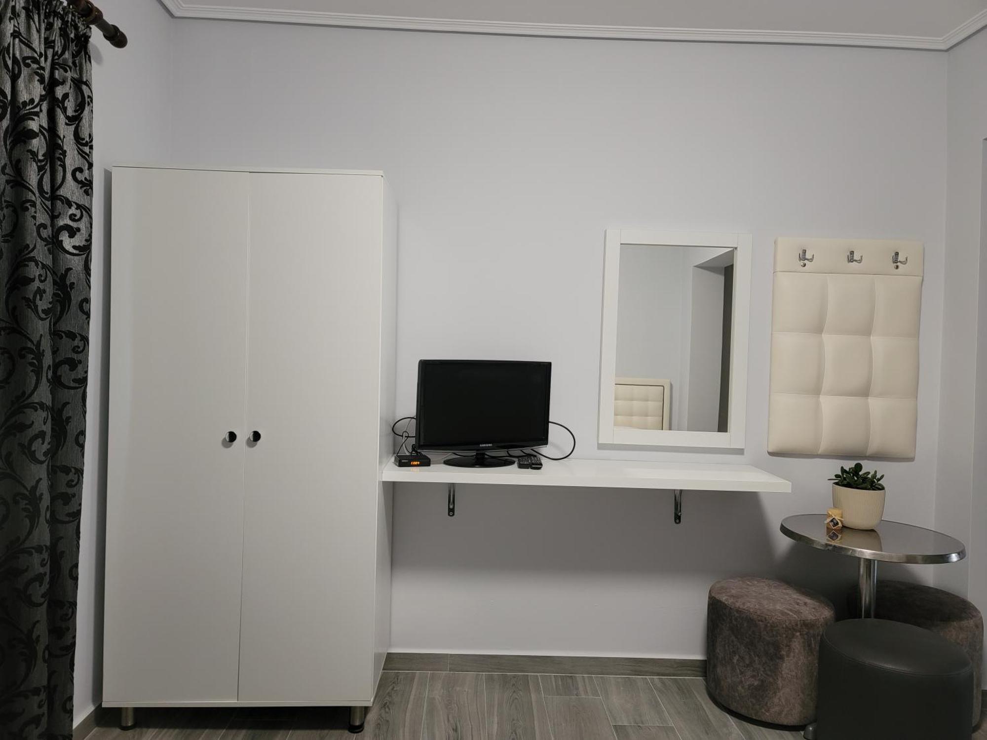 Crystal Apartment