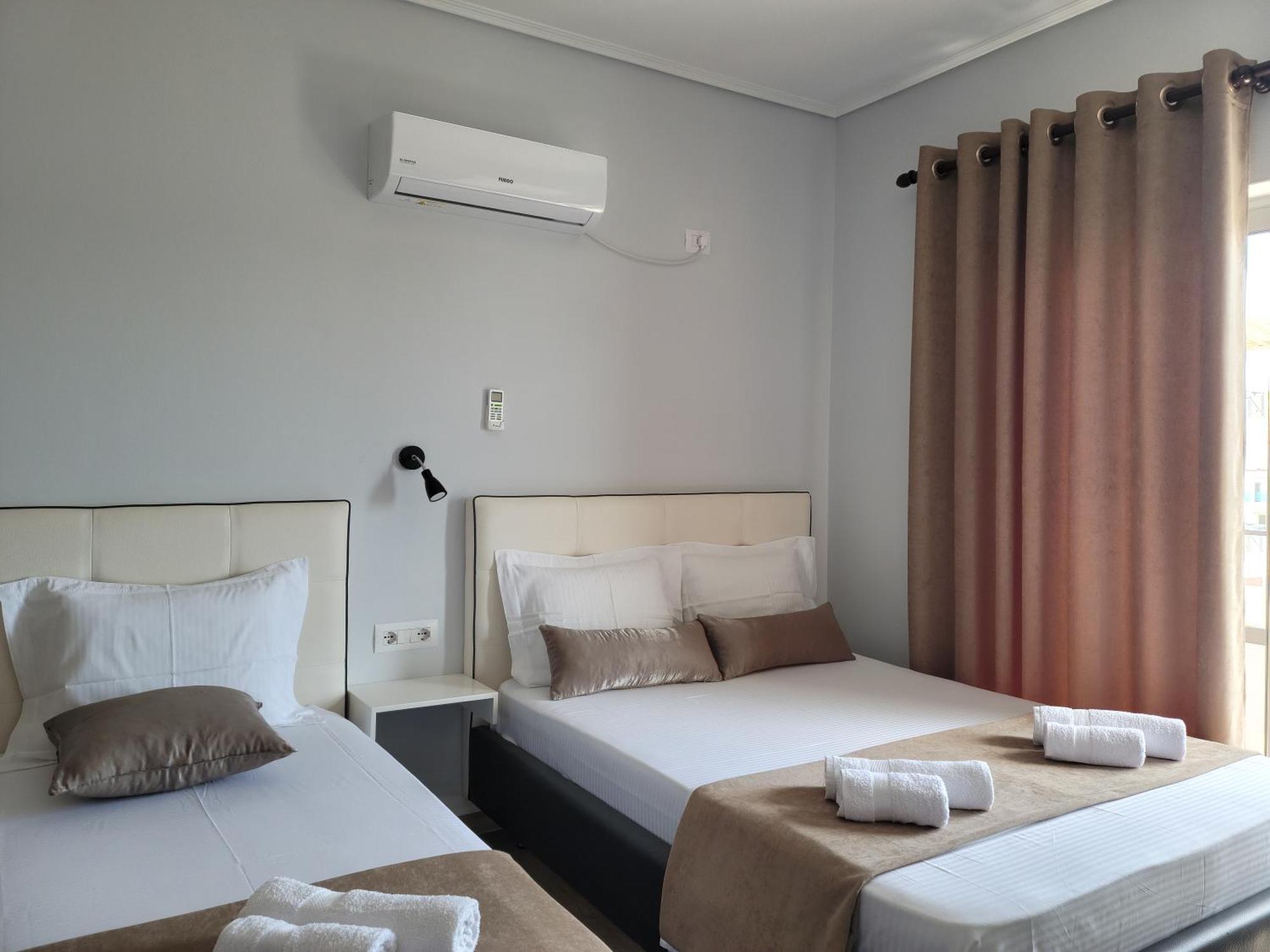 Crystal Apartment *