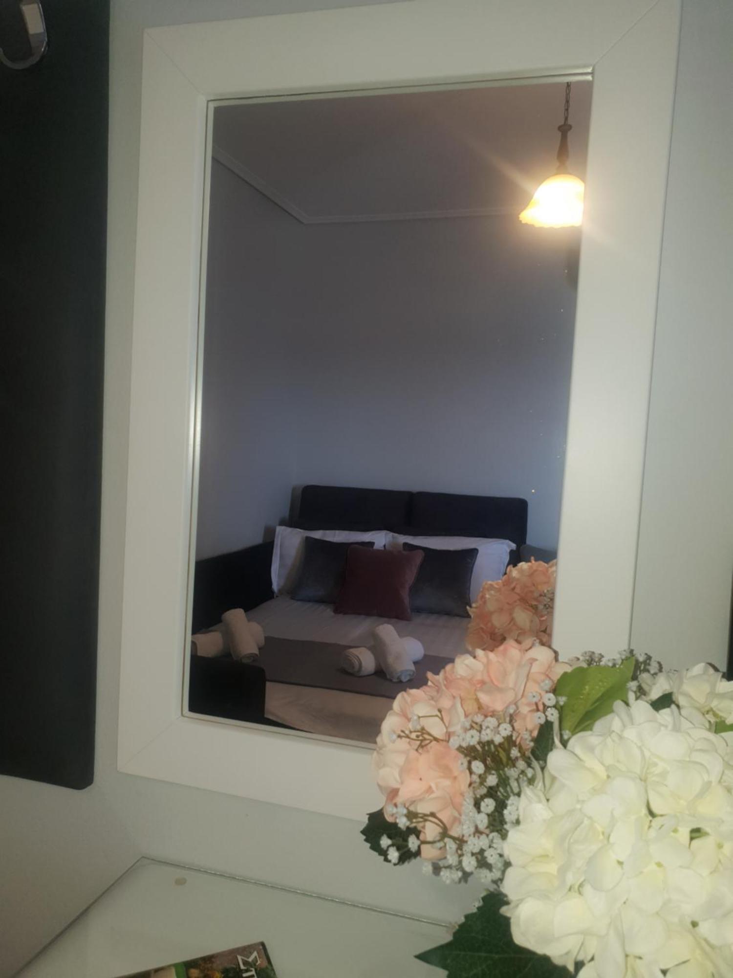 Apartment Crystal