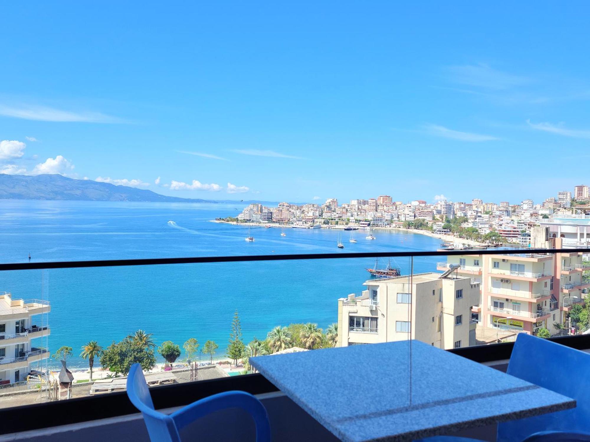 Crystal Sarandë
